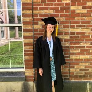 Meet your Posher, Brooke